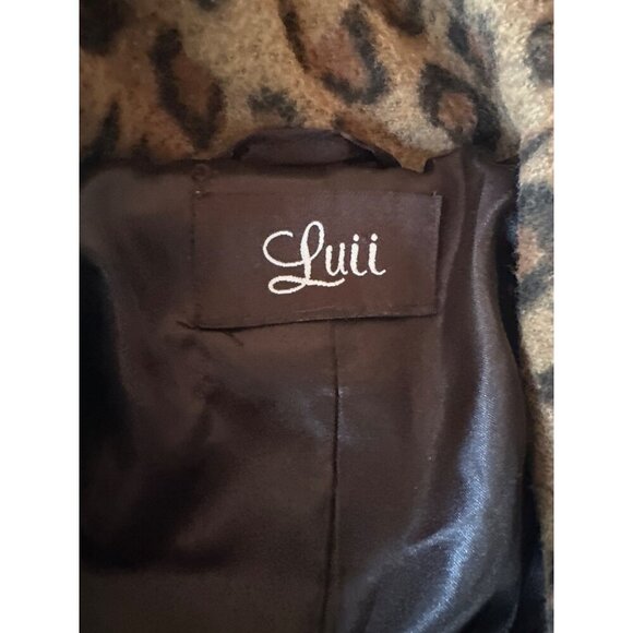 Luij Womens Leopard Print Wool Blend Coat With Satin Lining & Button Closure - Picture 4 of 7